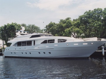 95-2 - 2001 INTERMARINE 95'