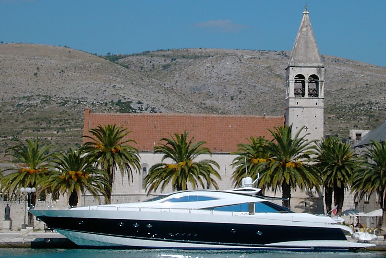 TIMELESS C - 2002 SUNSEEKER 95' PREDATOR