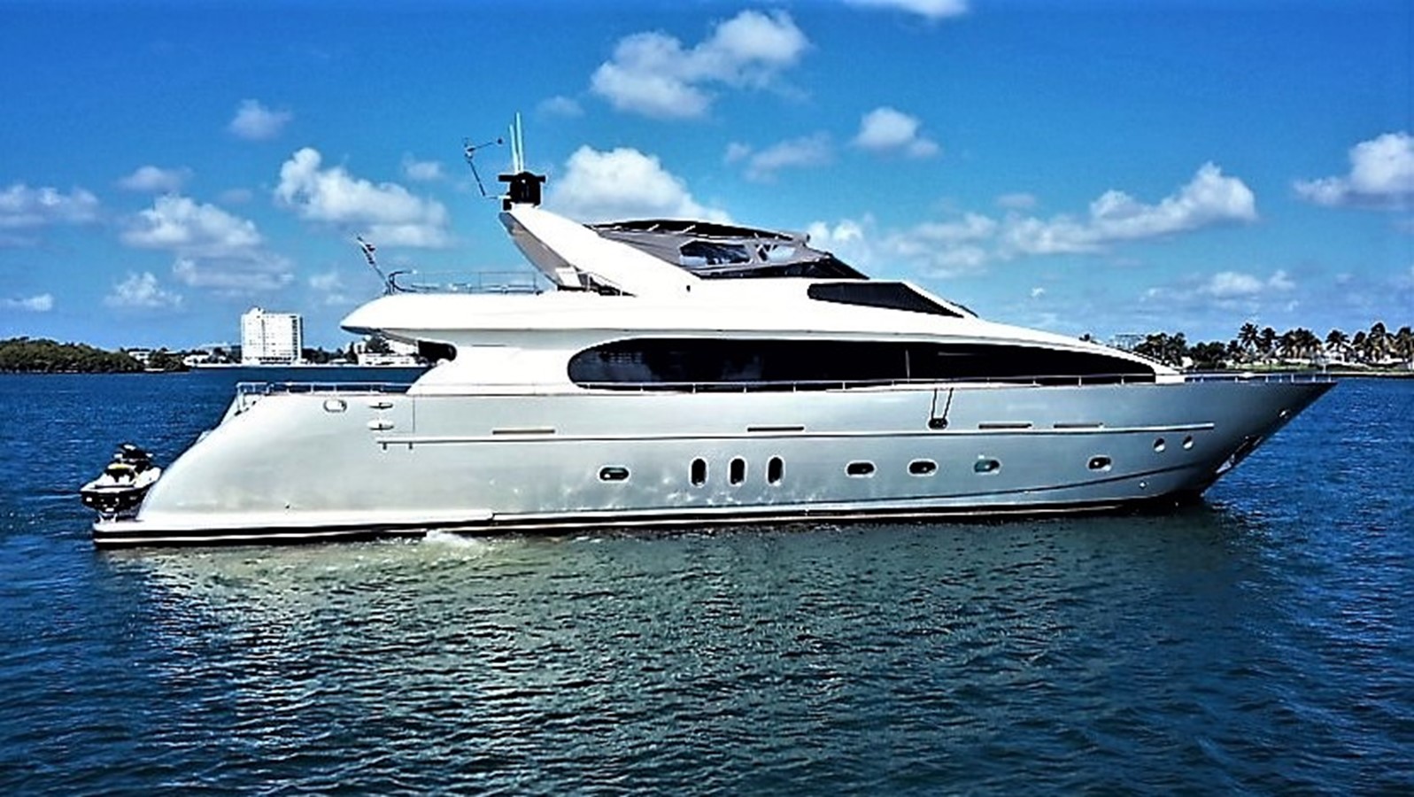 ARQUIMEDES - 2010 CNC 95' Flybridge