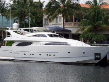 No Name - 2002 FERRETTI YACHTS 94' Ferretti
