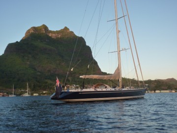 EARLY PURPLE II - 2001 SOUTHERN WIND SHIPYARDS 92' 11