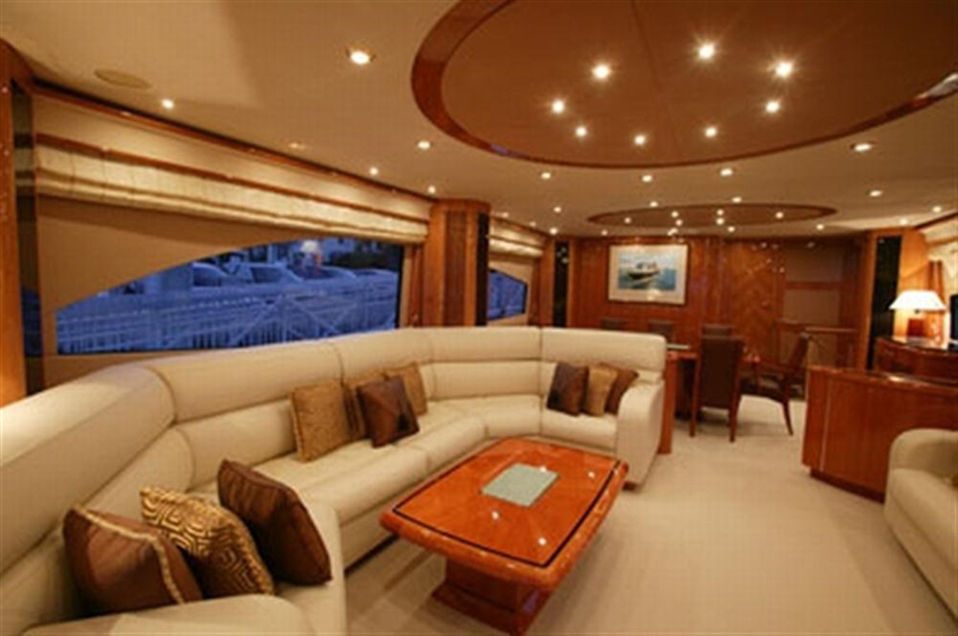 Pearl of London - 2005 SUNSEEKER 92' 4