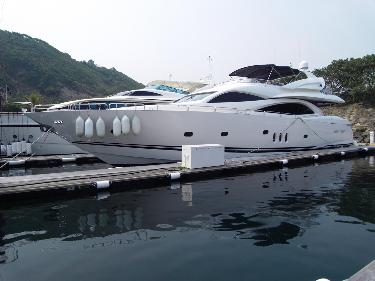 Sunseeker 94 - 2003 SUNSEEKER 92' 4