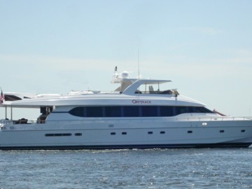 OFF TRACK - 2000 MONTE FINO 92' 2001 Flybridge