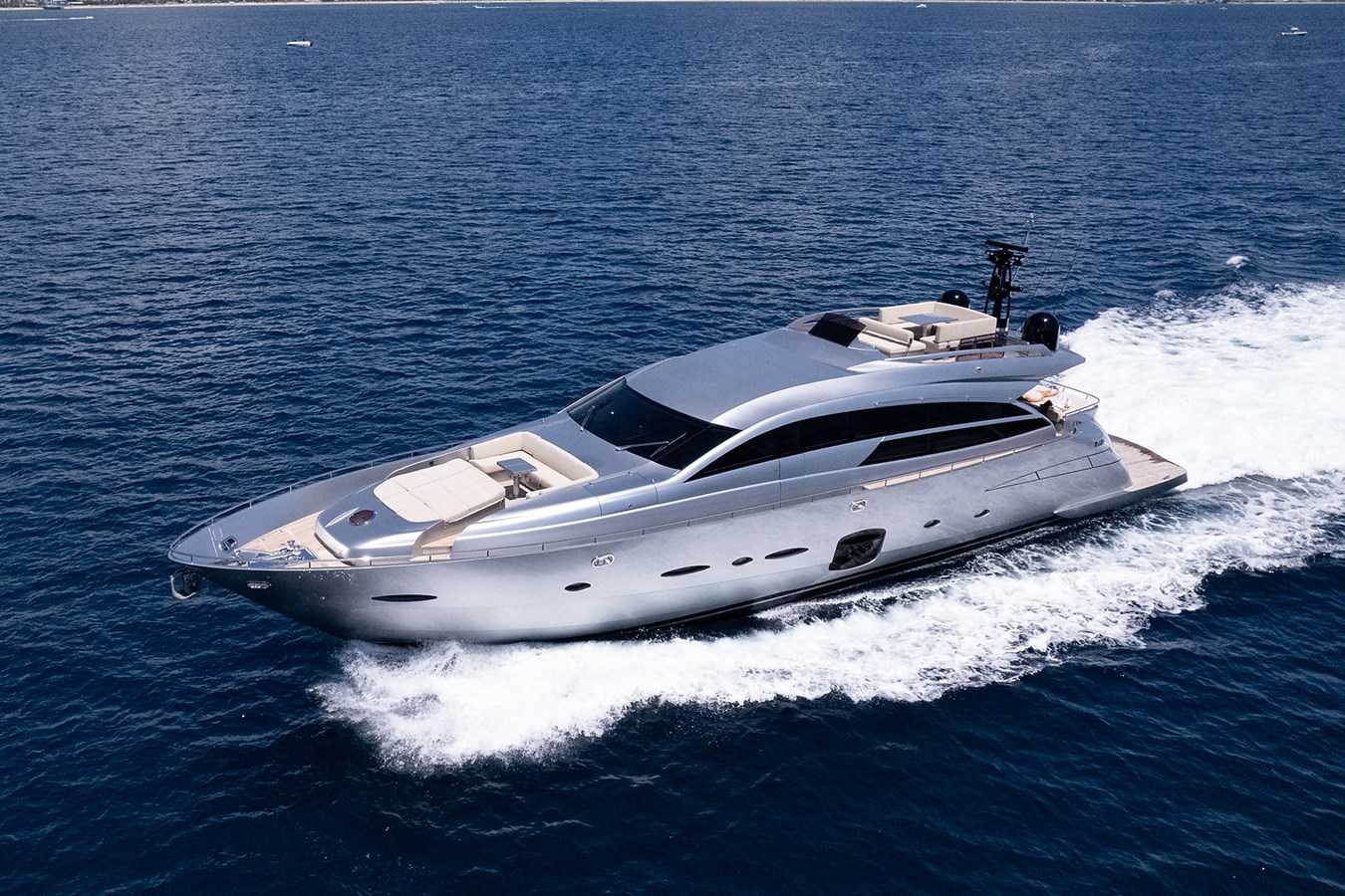 Andiamo - 2015 PERSHING 92' PERSHING 92