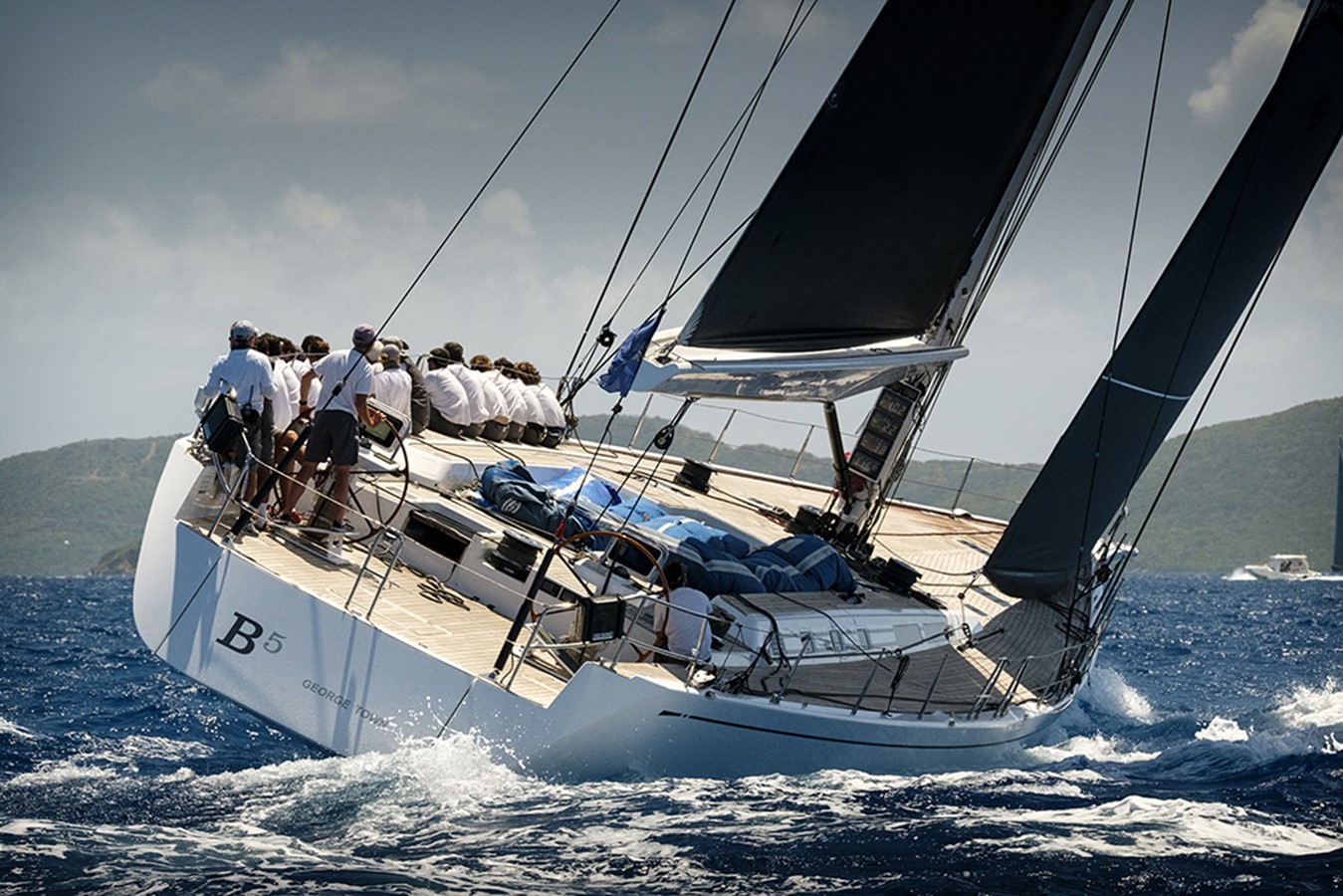 B5 - 2008 NAUTOR'S SWAN 90' 11
