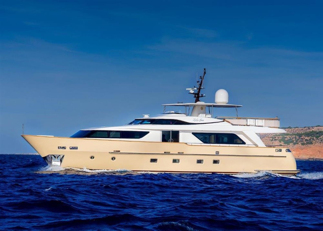 LADY JANE - 2010 SANLORENZO 90' 7