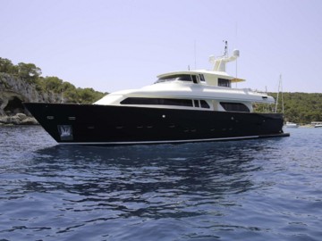 Vintage - 2001 FERRETTI YACHTS 90' 1