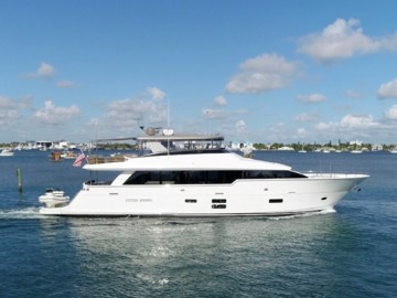 SNOWGHOST - 2018 HATTERAS 90' M90 Panacera