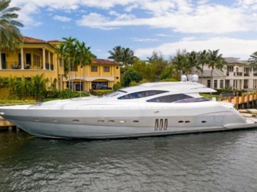 Shadow - 2007 PERSHING 90' Motor Yachts