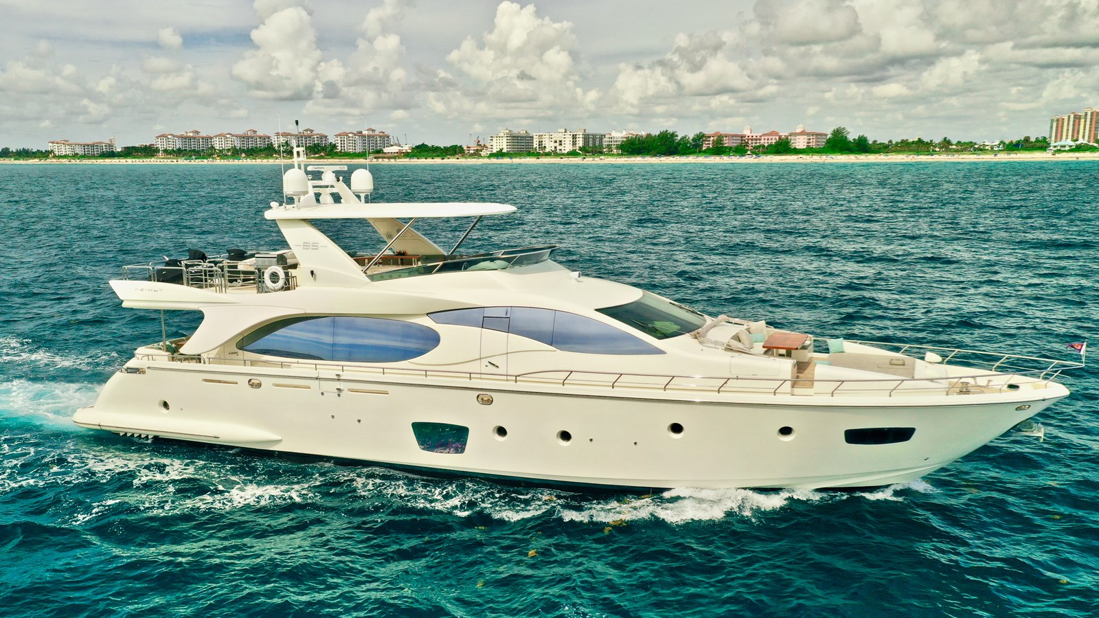 Sempre Grati - 2009 AZIMUT YACHTS 85' 85 Flybridge