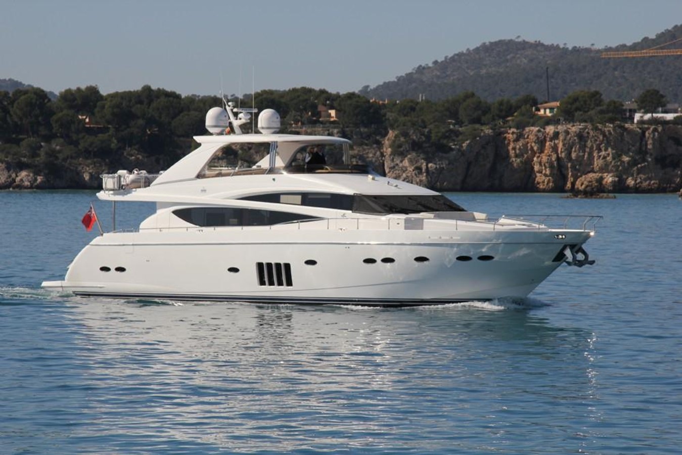 Blanco - 2009 PRINCESS YACHTS 85' 85 Motor Yacht