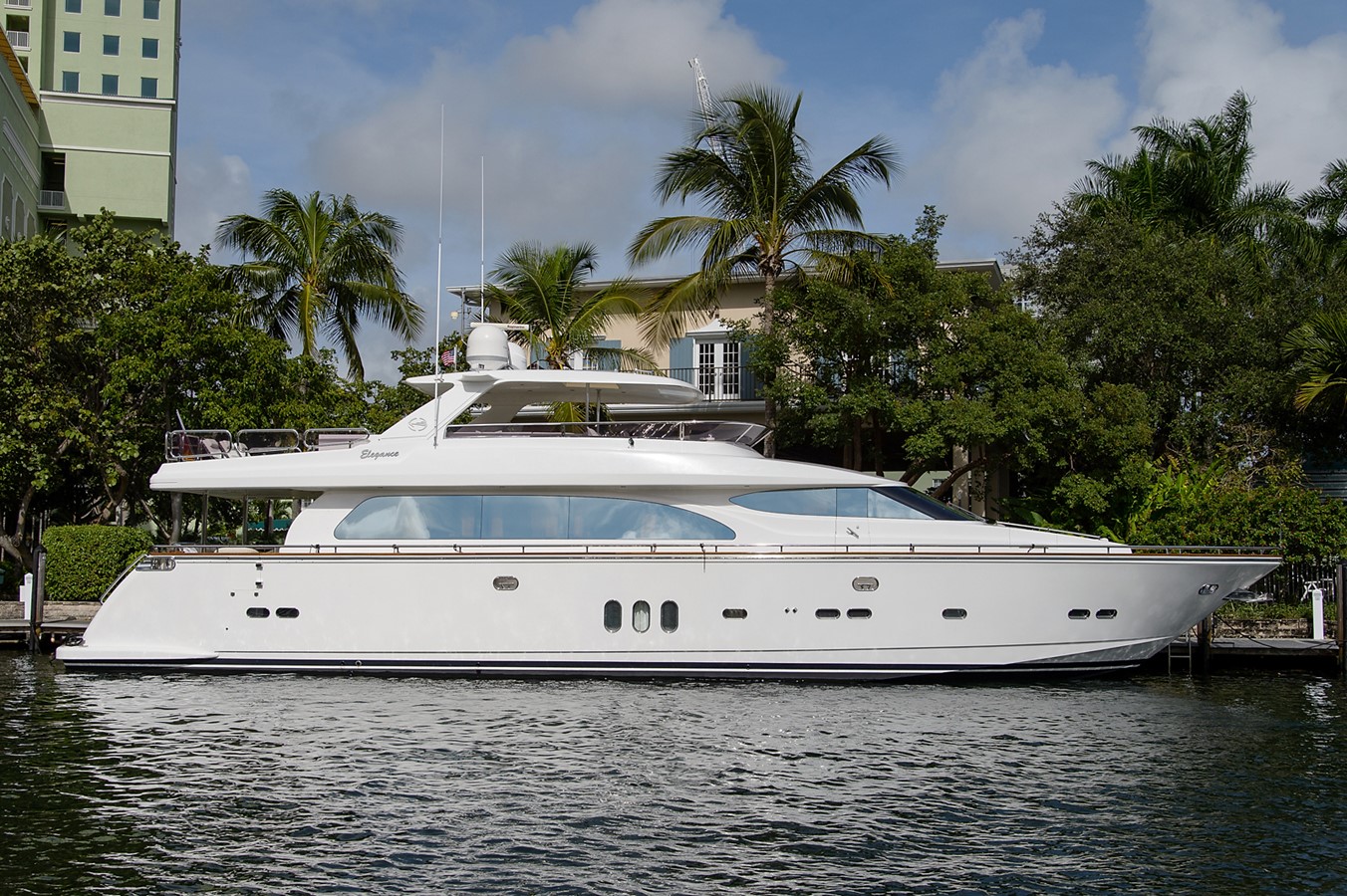 Anna 2 - 2008 HORIZON 84' Elegance 84