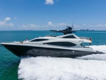 The King - 2014 SUNSEEKER 88' 2