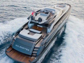 Solemates - 2017 RIVA 88' 1