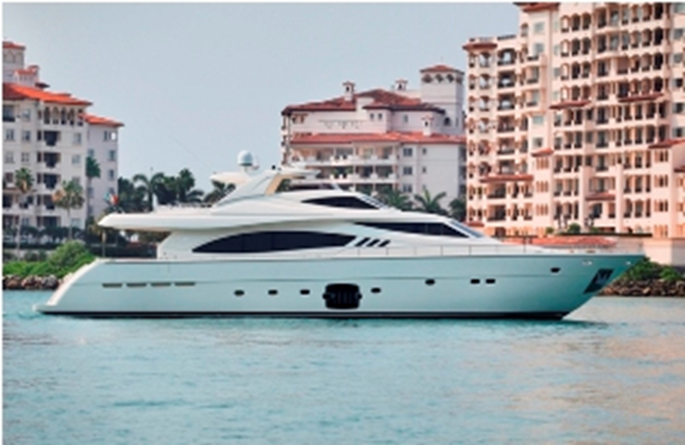 Ferretti 881 - 2011 FERRETTI YACHTS 88'