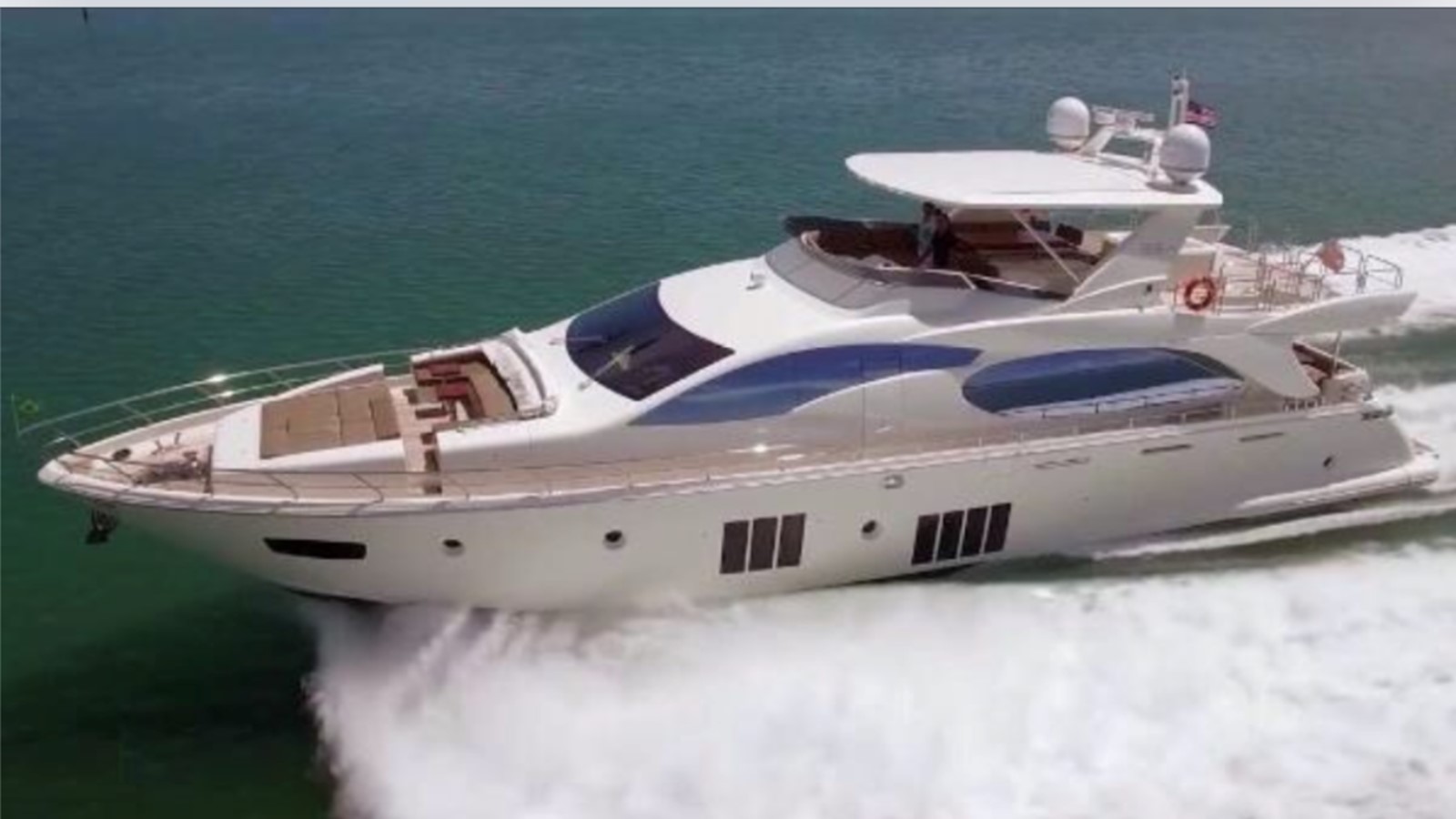 Viviannas - 2015 AZIMUT YACHTS 88' 88