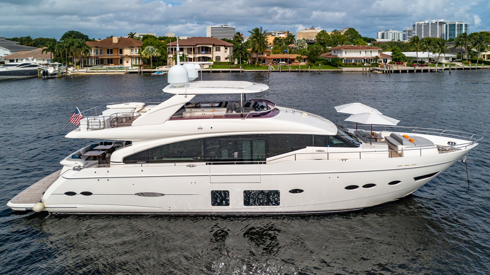 PRONTO - 2016 PRINCESS YACHTS 88' Y88 Motor Yacht 