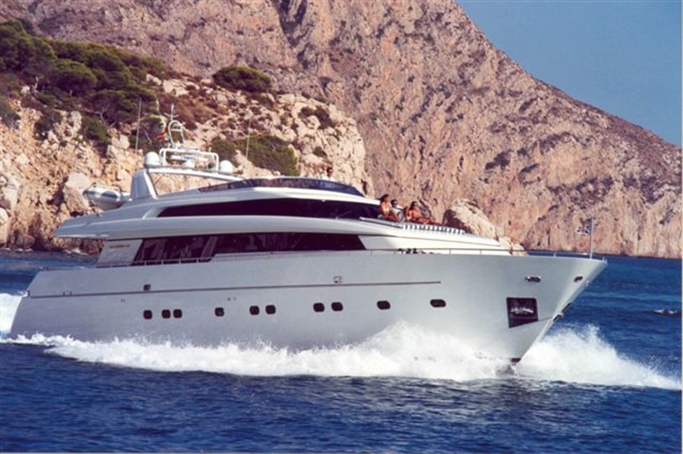 AZUR - 2001 SANLORENZO 87' 10