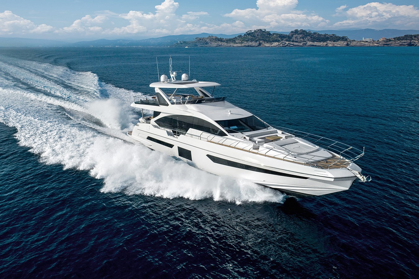 KW - 2020 AZIMUT YACHTS 87' 4