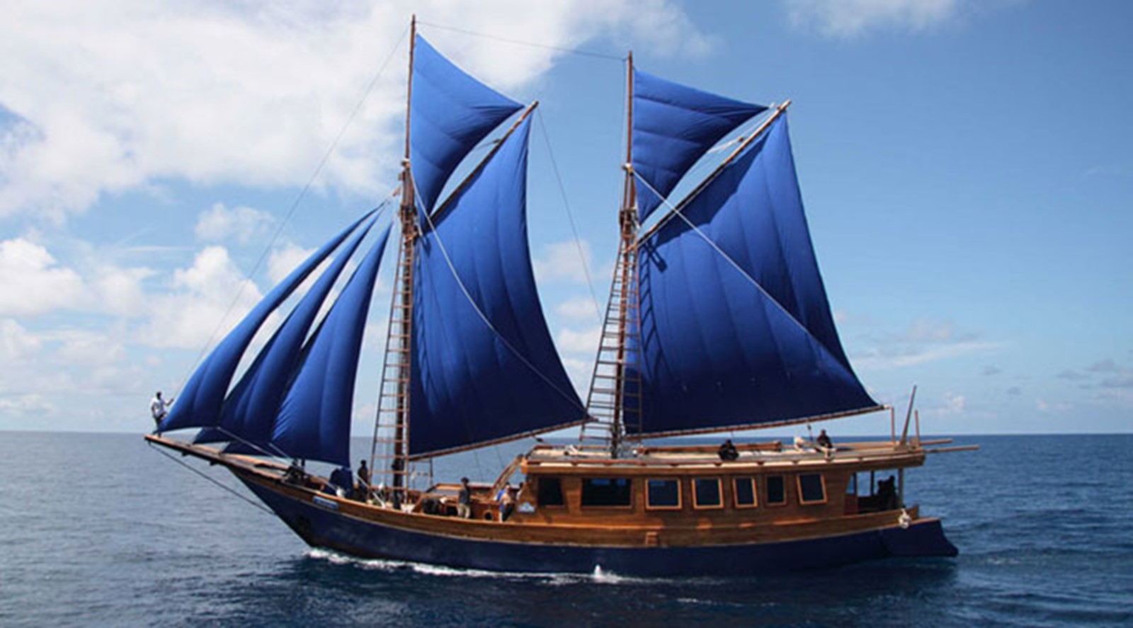 29 M. Phinisi Schooner - 2007 UNKNOWN 87' 29 M. Ph