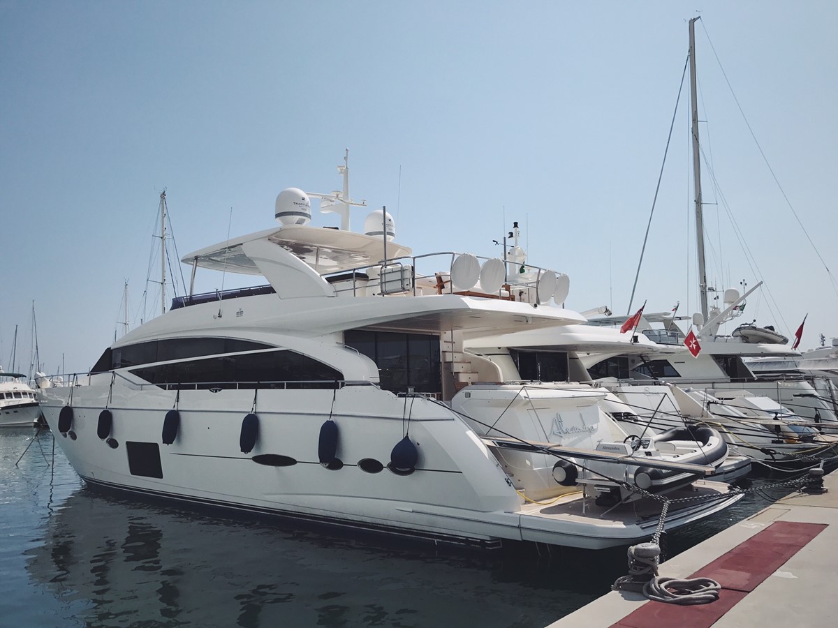 ALEXANDRA - 2014 PRINCESS YACHTS 87' Princess 88