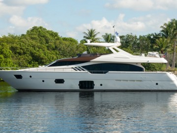 Current Asset - 2013 FERRETTI YACHTS 87' 870 Motor Yacht Flybridge