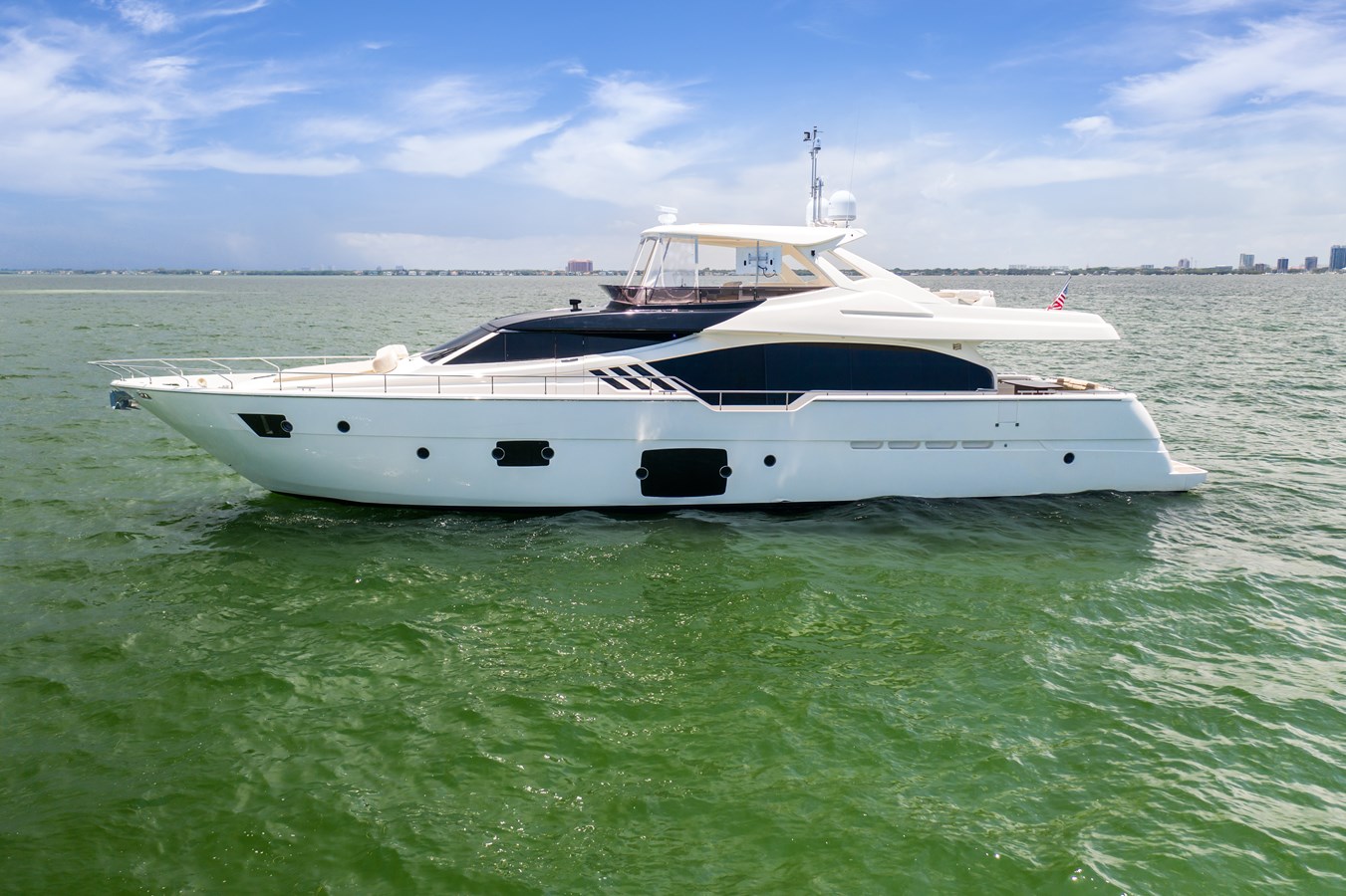 No Name - 2013 FERRETTI YACHTS 87'