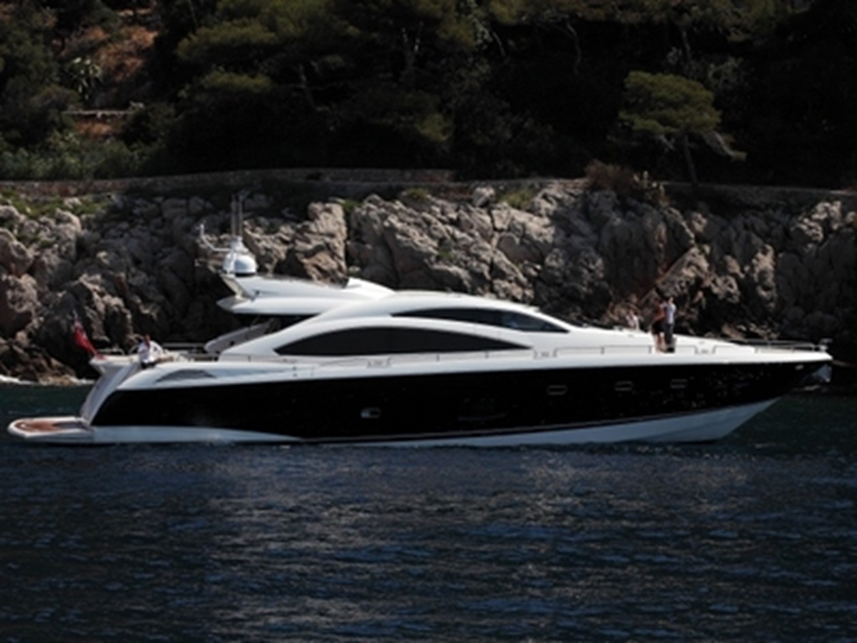 Panto - 2009 SUNSEEKER 87' Predator 84 Sport