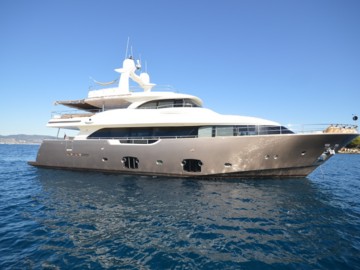 SAUDADES - 2011 CUSTOM LINE 86' Navetta 26 Crescendo