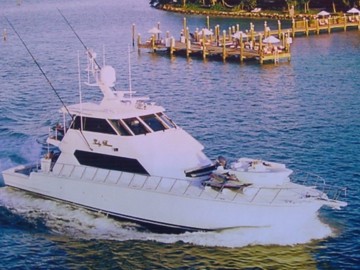 Lady Diana - 2000 HATTERAS 86' Convertible