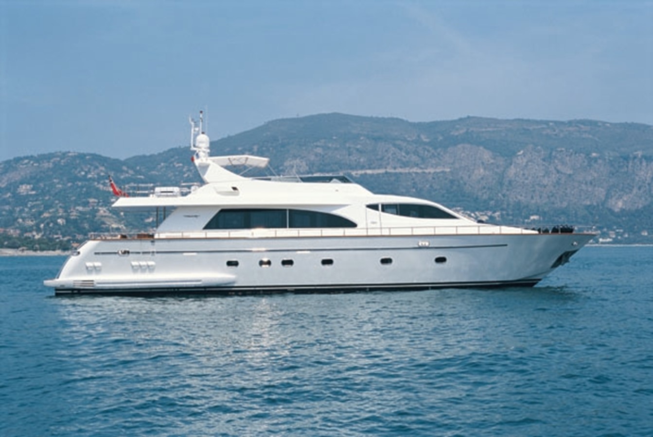 Natori - 2003 FALCON 85' 8