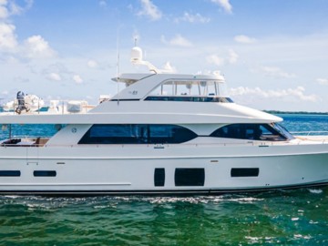 PHOENIX - 2017 OCEAN ALEXANDER 85' 1