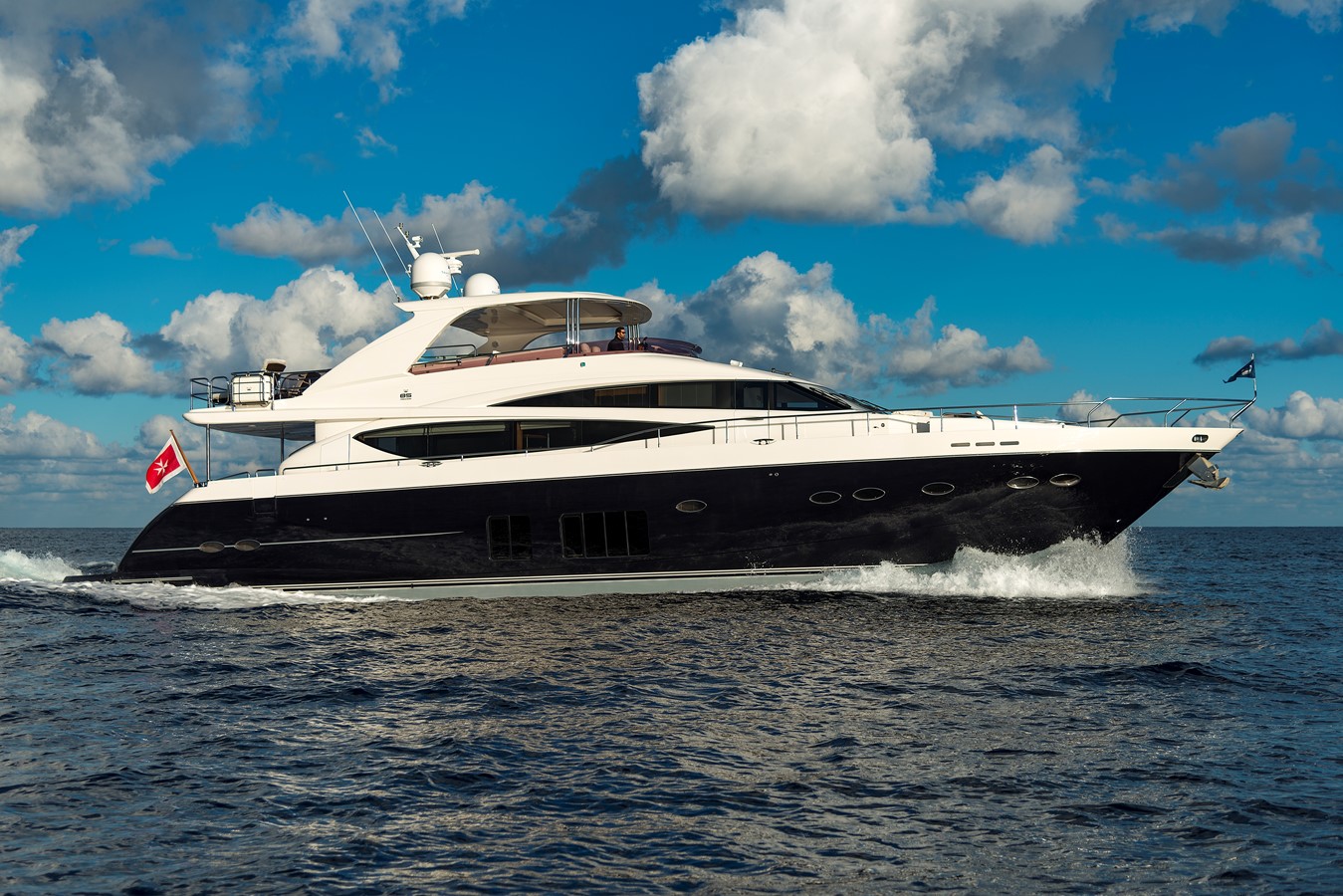 Pacenzja - 2012 PRINCESS YACHTS 85' 1