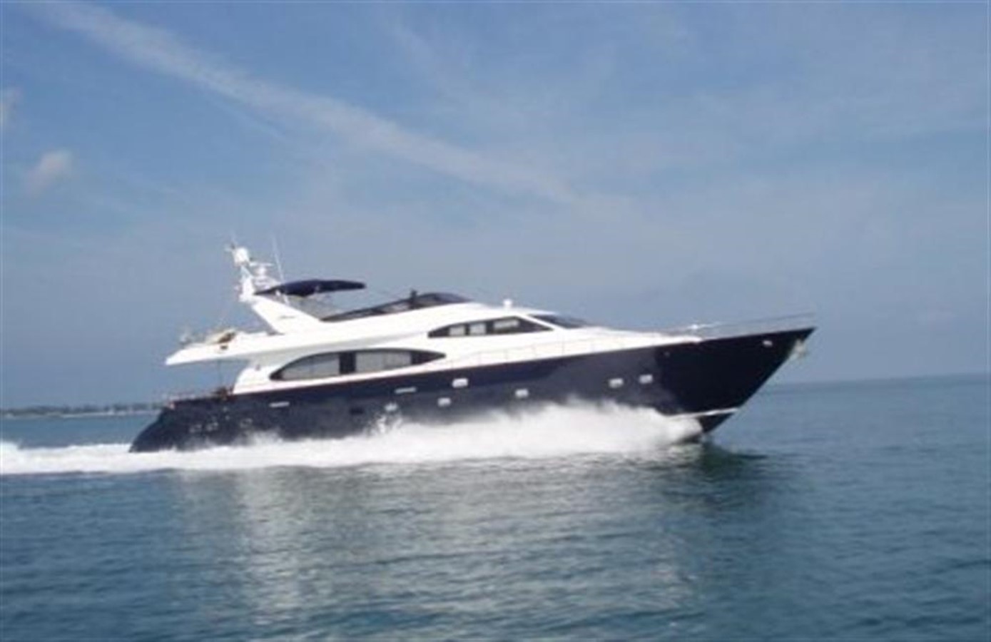 Dolce - 2001 AZIMUT YACHTS 85' 85 Ultimate