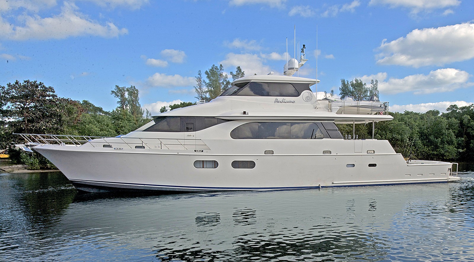 ANDIAMO - 2010 SYMBOL 85' Cockpit Motor Yacht