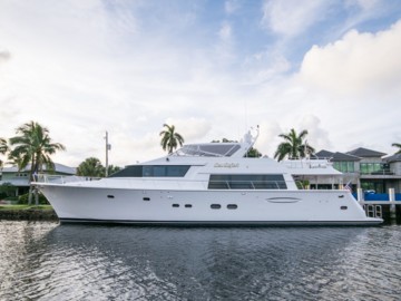 Sea Safari - 2005 PACIFIC MARINER 85' Flushdeck