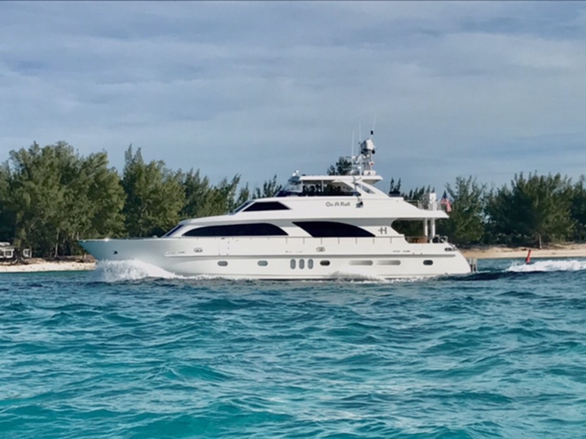 On A Roll - 2009 HARGRAVE 84' 84 Motor Yacht