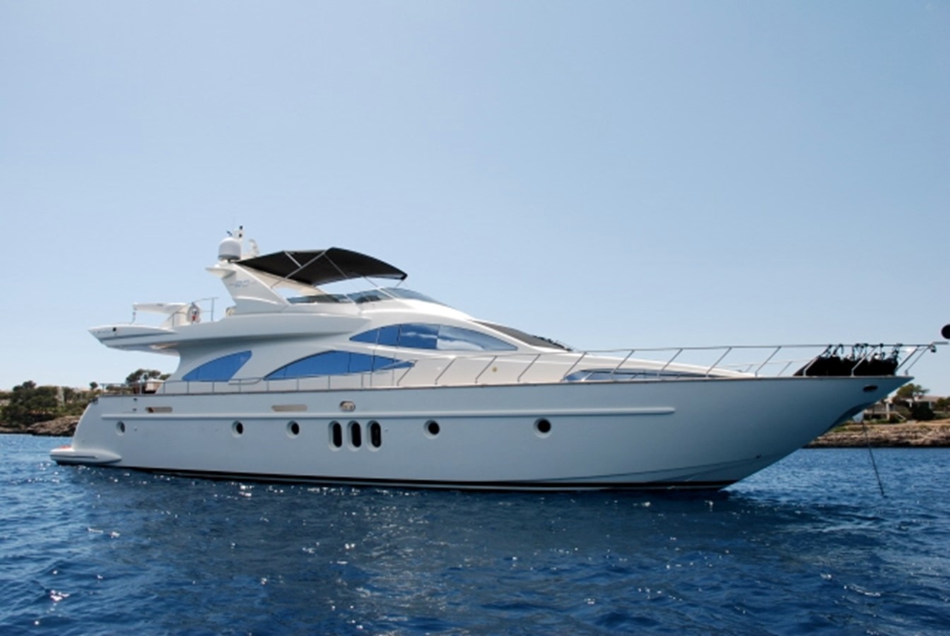 Buffalo Rules - 2005 AZIMUT YACHTS 83' Carat 80