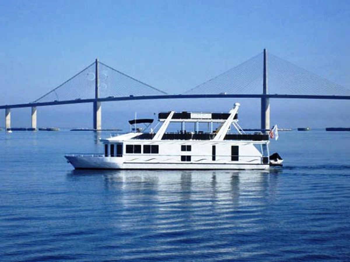 Factory Demo - 2008 FANTASY YACHTS 83' Coastal