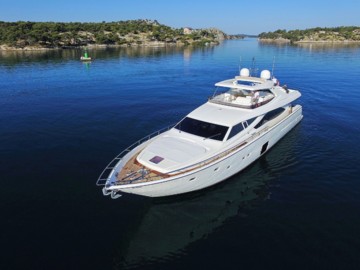 ASTARTE - 2007 FERRETTI YACHTS 83' 830 HT
