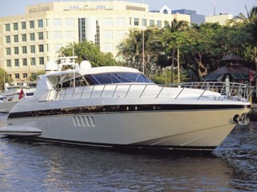 Jade Mary - 2001 OVERMARINE GROUP 82' 3