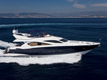 LUIS LUIS - 2004 SUNSEEKER 82' 4