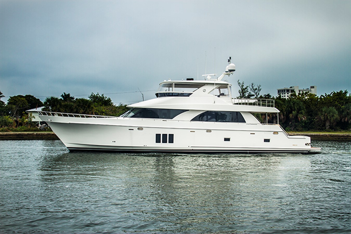 Pure Pleasure - 2014 OCEAN ALEXANDER 82'