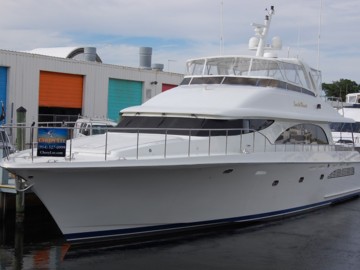 SEAS THE MOMENT - 2001 CHEOY LEE 81'