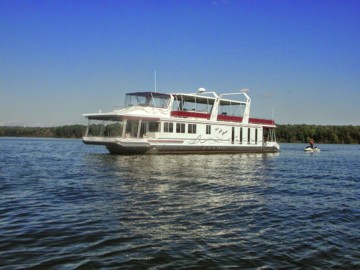 It's All Good - 2003 LAKEVIEW YACHTS 81' 81 Wide Body