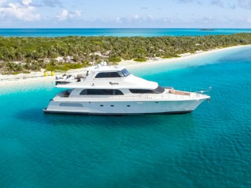 EQUINOX - 2004 CHEOY LEE 81' Sport