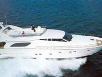 MR. CAT - 2000 FERRETTI YACHTS 80'
