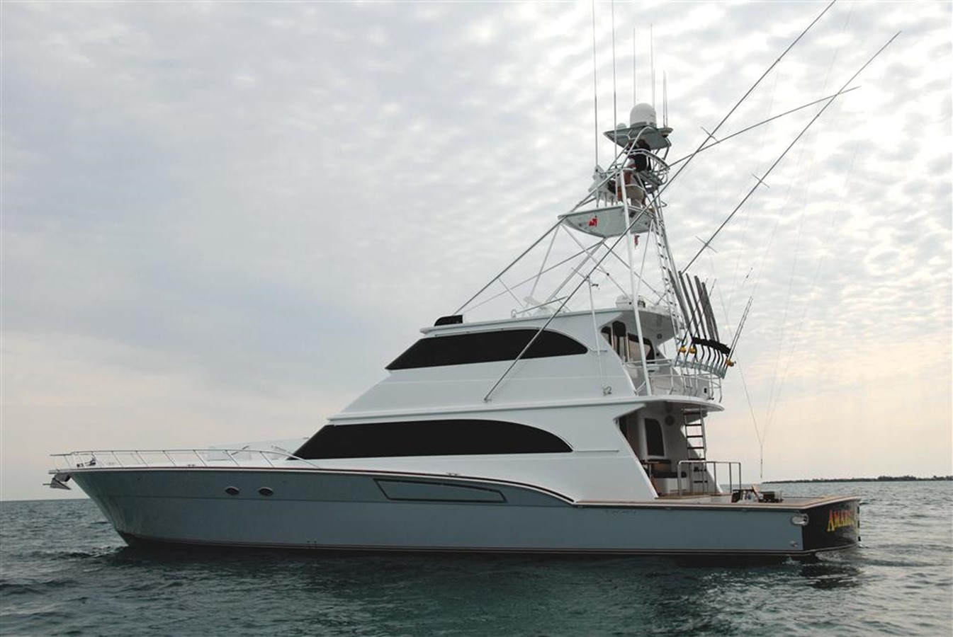 Our Trade - 2003 DONZI MARINE 80'