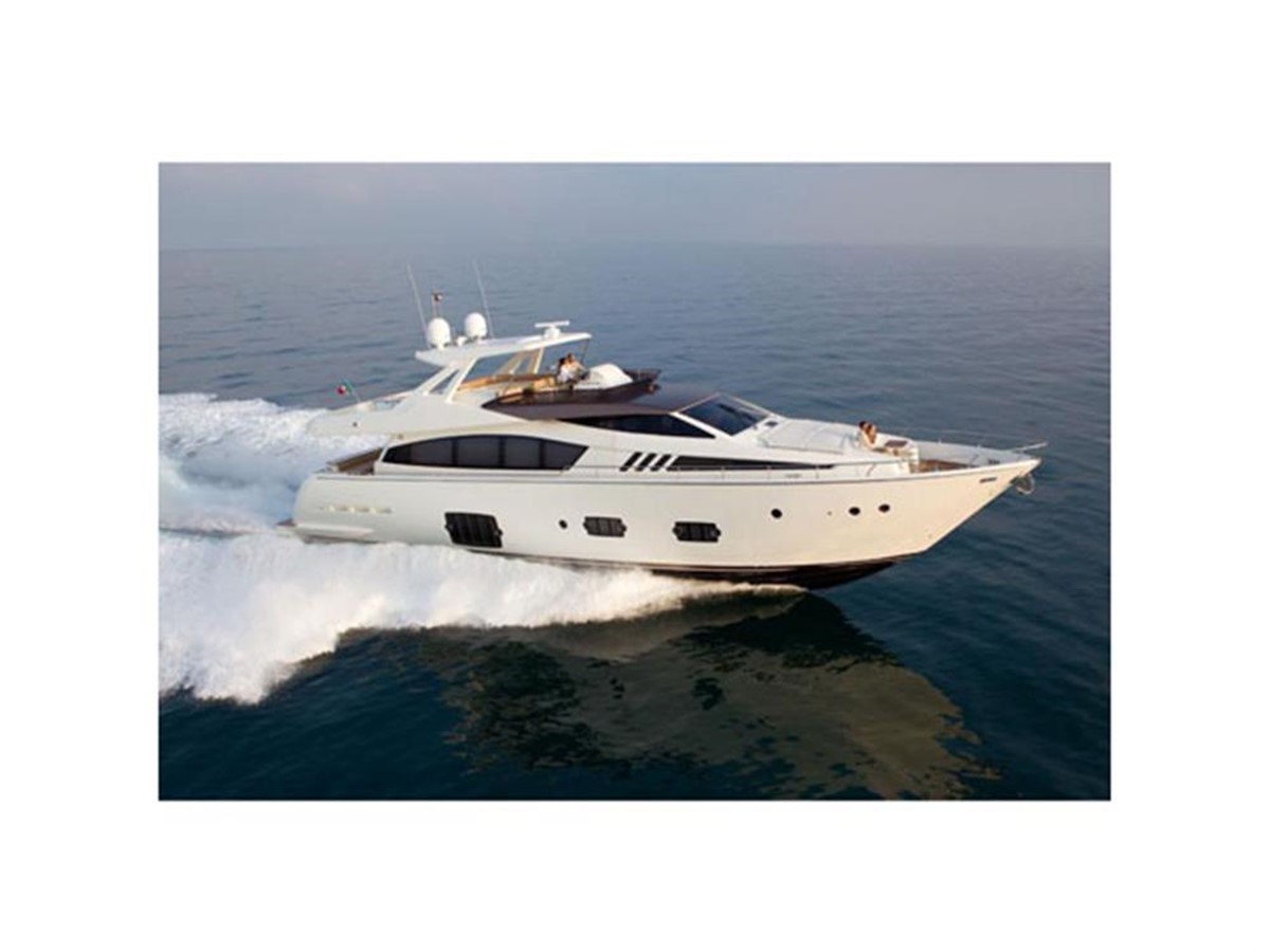 2013 Ferretti 800 HT - 2013 FERRETTI YACHTS 80'